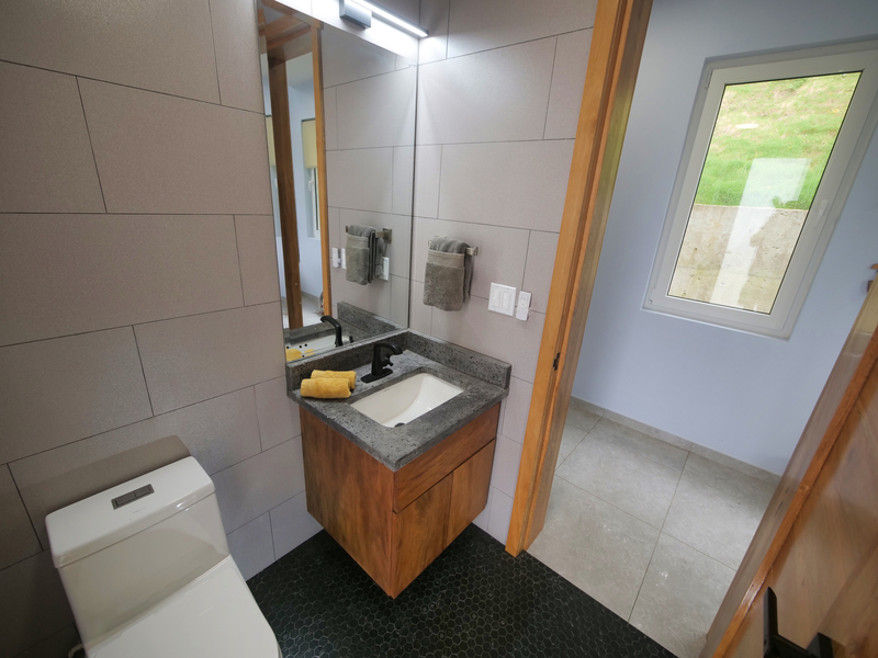 Z-half-bathroom