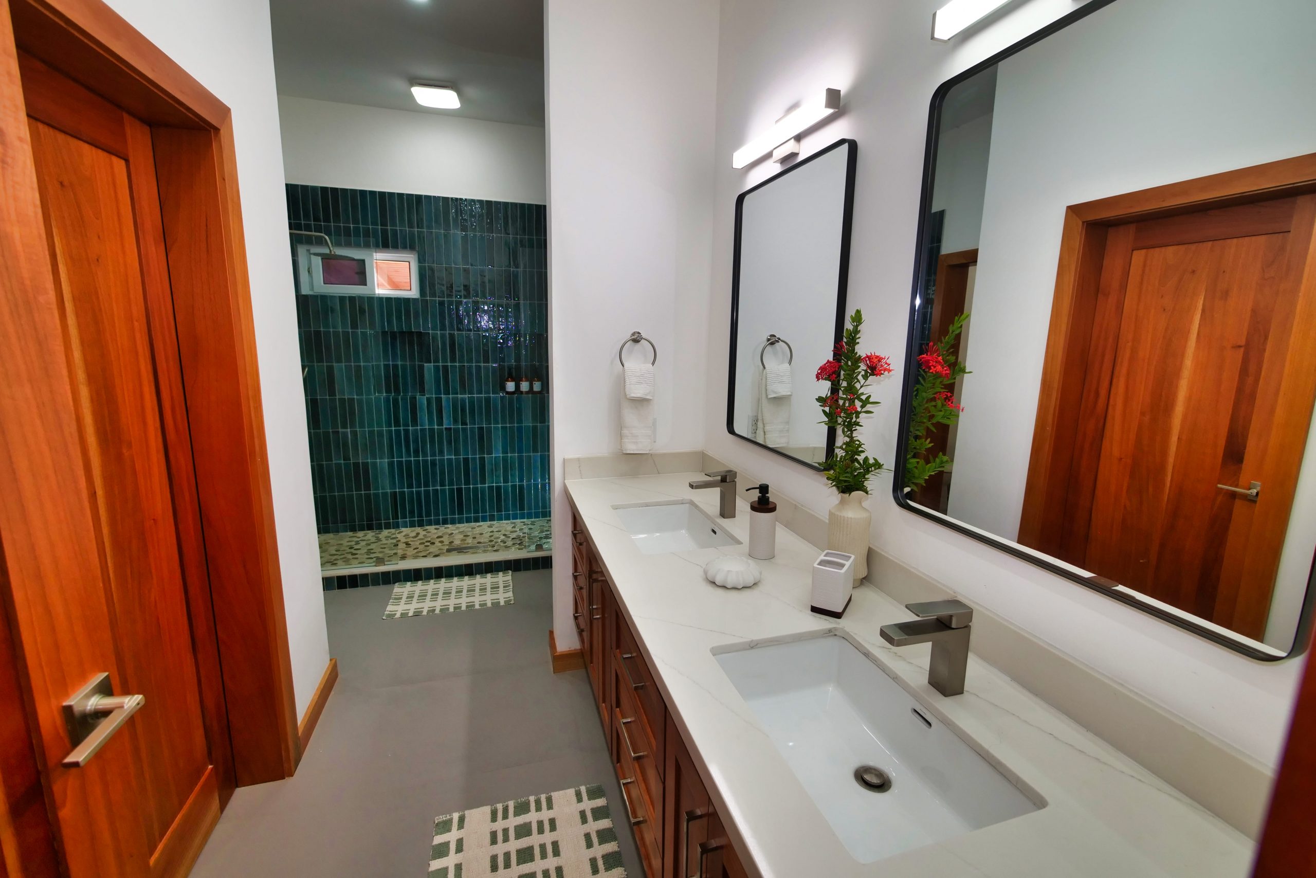 O-1016688-Lum-scaled