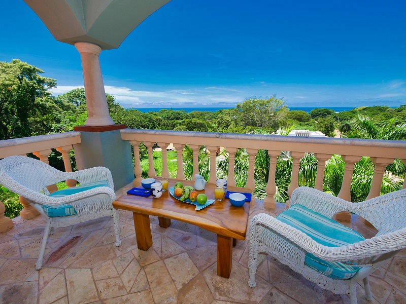 Another-View-from-Upper-Sitting-Area-of-Main-House