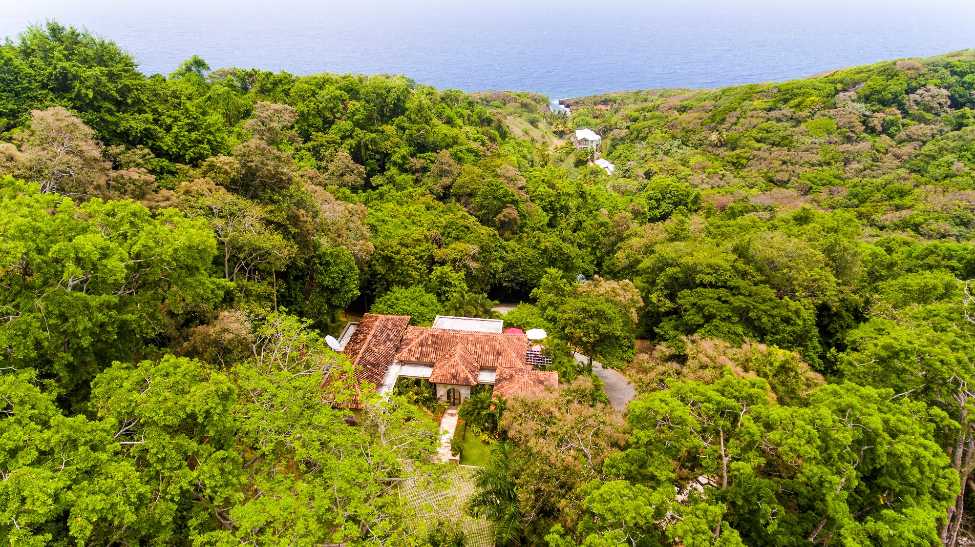 La Colina Full House Roatan Property Management and Vacation Rentals