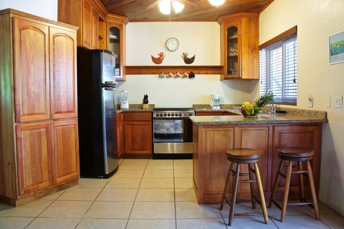 SV4B-kitchen-e1545928118276